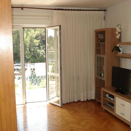 Apartments Luka Корчула Экстерьер фото