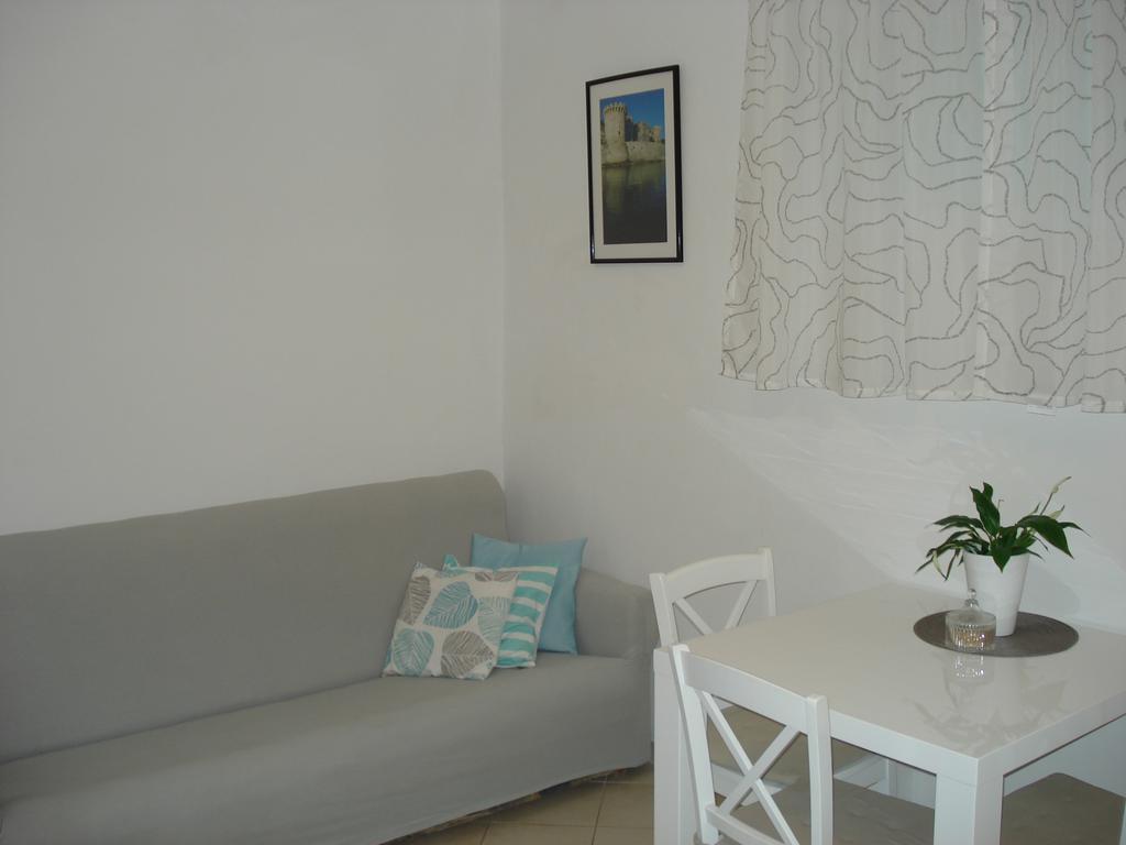 Apartments Luka Корчула Экстерьер фото